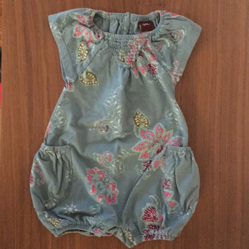 Tea Collection Romper - Picture 3 of 4